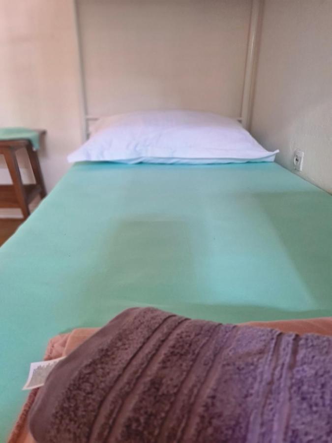 Rooms Jenifer Split Exterior photo